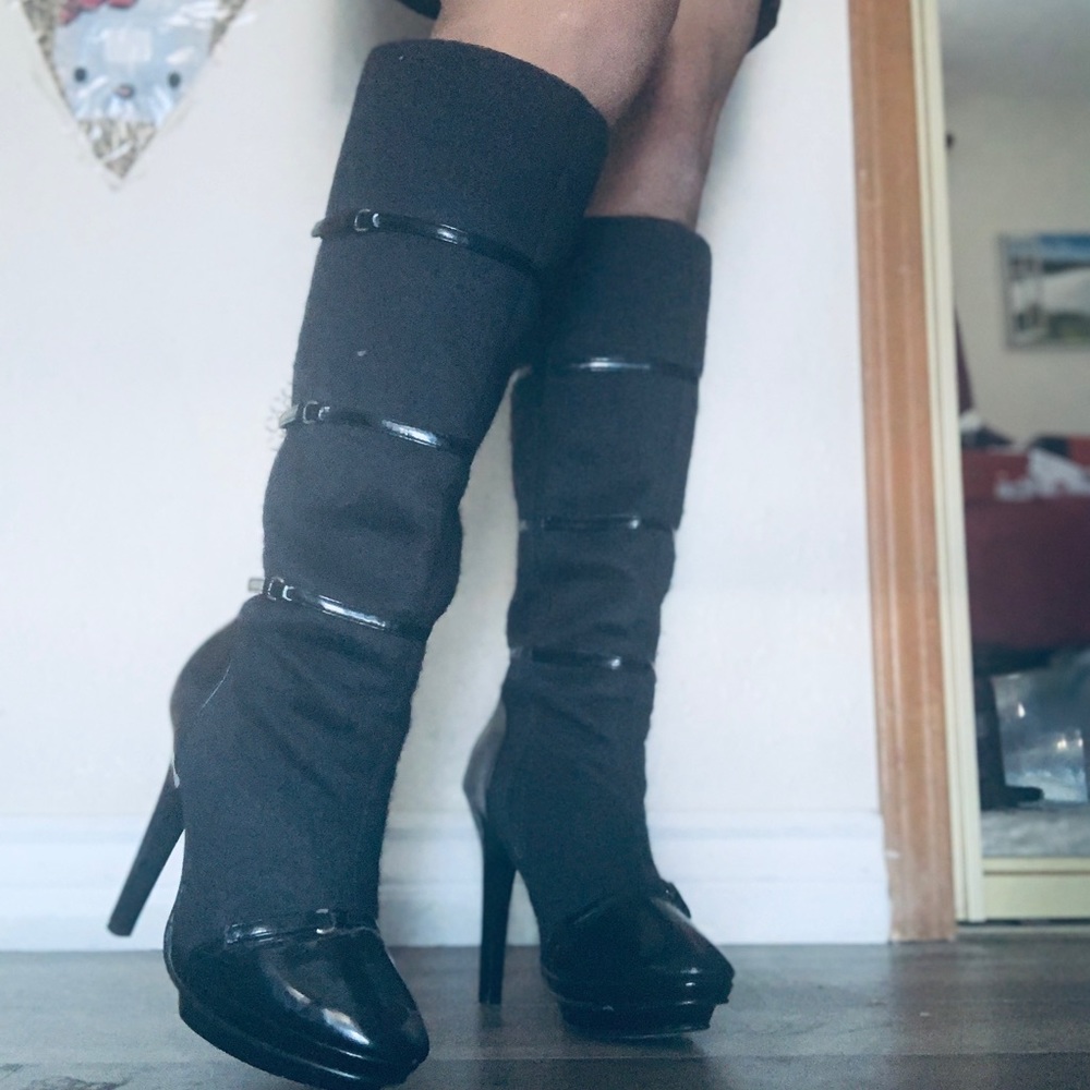 Boots - Picture 5 of 5